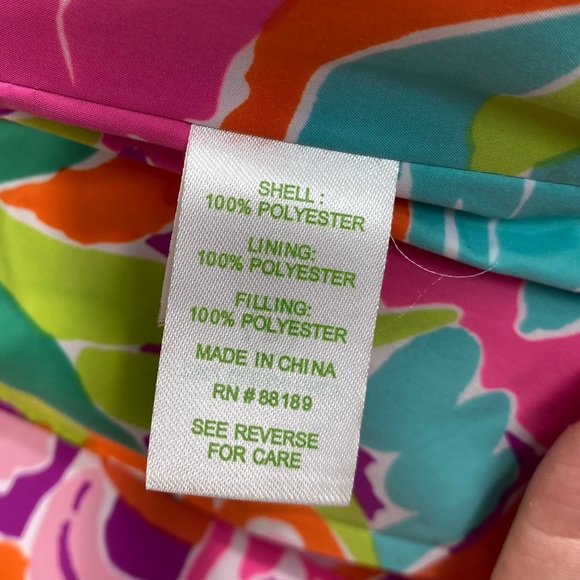 Lilly Pulitzer Vibrant Green Puffer Vest - Picture 10 of 14